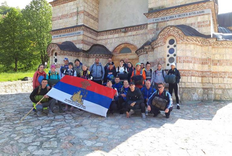 Ходочасници прешли пола пута