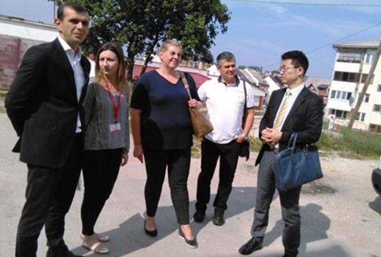 Делегација амбасаде Јапана посјетила Дом здравља на Сокоцу