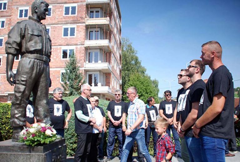 Од убиства Срђана Кнежевића 21 година; И даље без одговора ко су убице