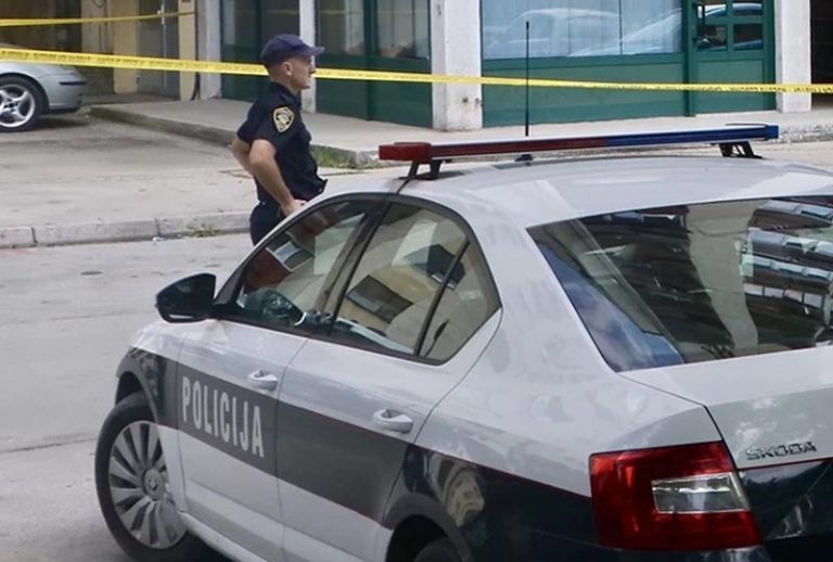 ДРАМА У САРАЈЕВУ: Алжирац ножем напао полицијску патролу испред Жељезничке станице