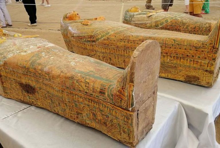 Откривени детаљи о 30 древних саркофага из Луксора