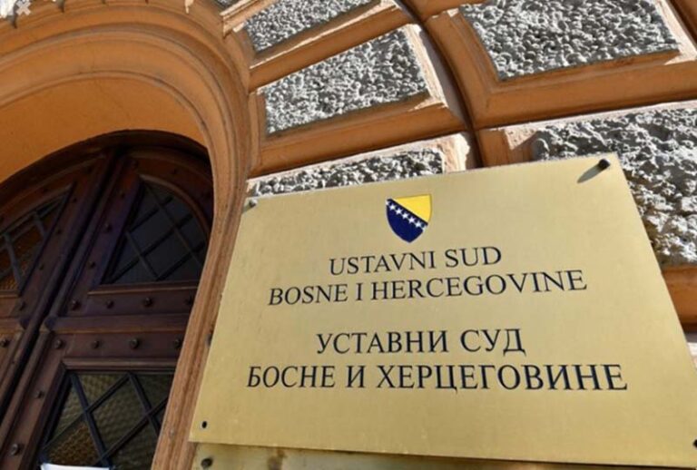 ИМОВИНА, ЈАХОРИНА, НАОРУЖАЊЕ: Хоће ли Уставни суд БиХ поново подићи тензије: На дневном реду одлуке и закони важни за Српску