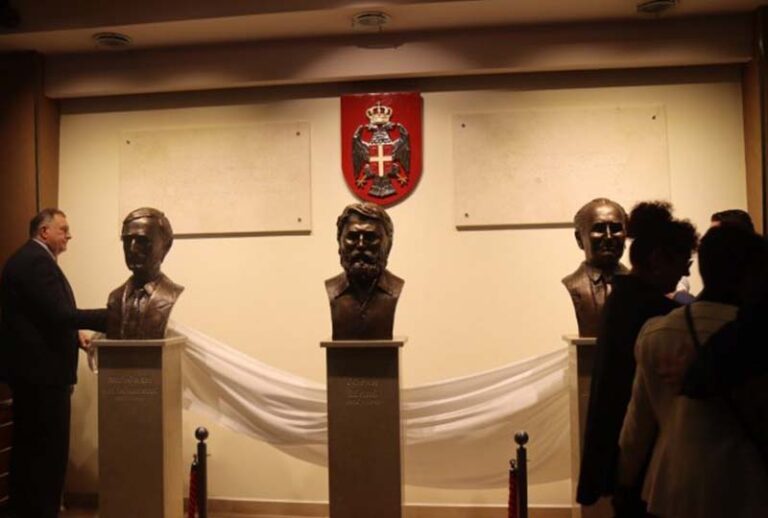 Откривене бисте посланицима НСРС страдалима у рату
