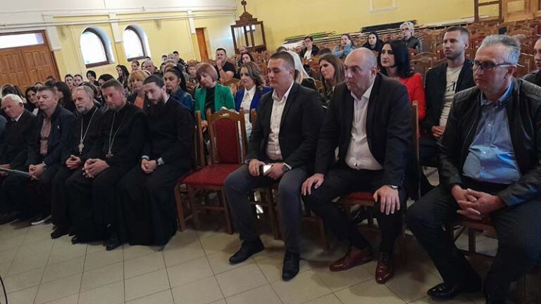 СШЦ “Василије Острошки“ обиљежио Дан и крсну славу школе