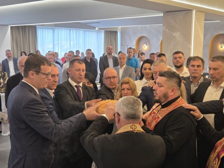 Обиљежена крсна слава и Дан општине Источна Илиџа