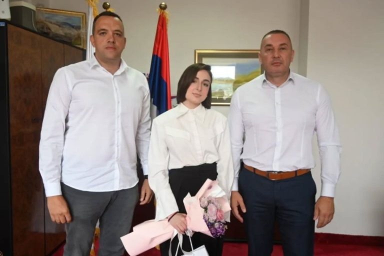 Анђела Вуковић данас посјетила Општину Пале
